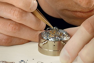 更换西安江诗丹顿表电池